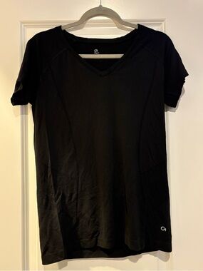 GAPFit Black Short Sleeve Athletic Tee Size Large